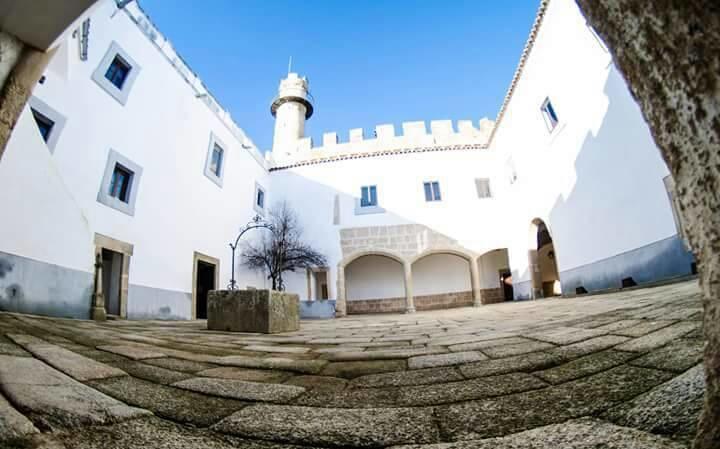 Casa Rural Castillo De Caces 外观 照片